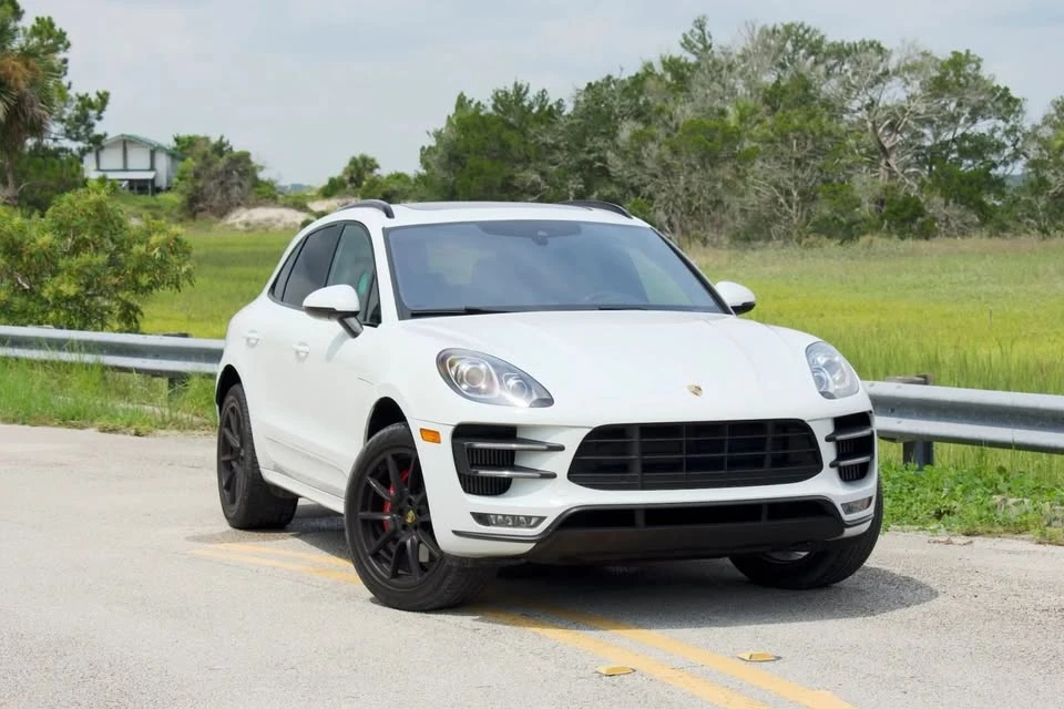 2015 Porsche Macan Turbo - Image 6 of 20