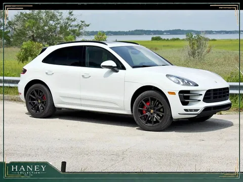 2015 Porsche Macan Turbo Sport Utility 4D
