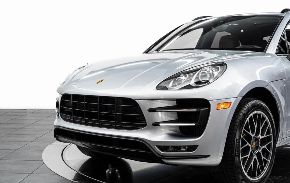 2015 Porsche Macan Turbo - Image 2 of 14