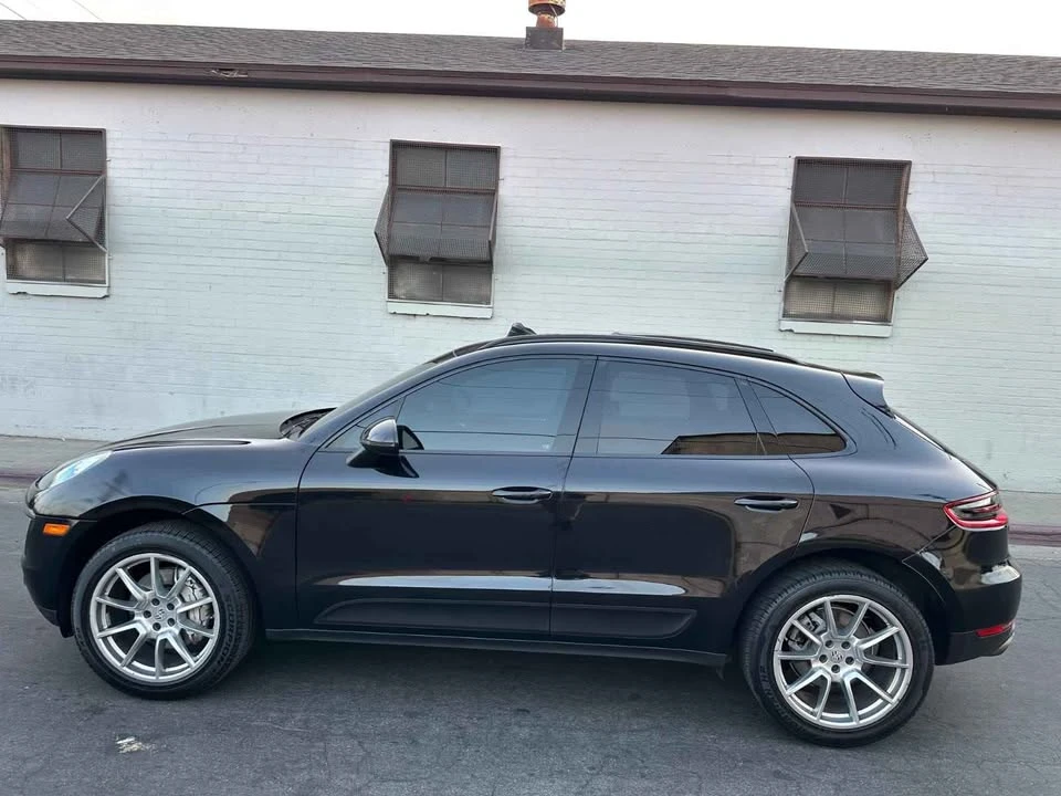 2015 Porsche Macan Turbo - Image 13 of 14