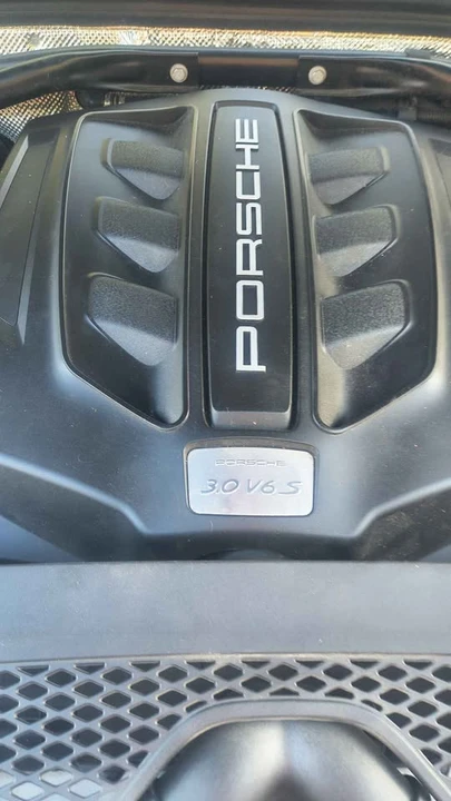 2015 Porsche Macan Turbo - Image 3 of 14