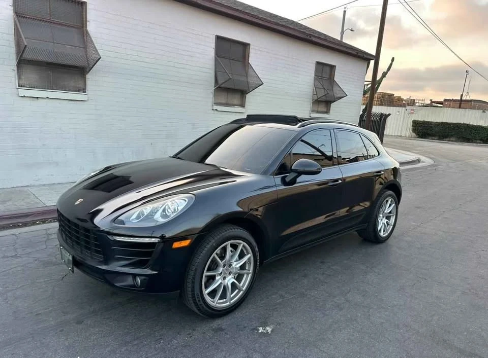 2015 Porsche Macan Turbo - Image 2 of 14