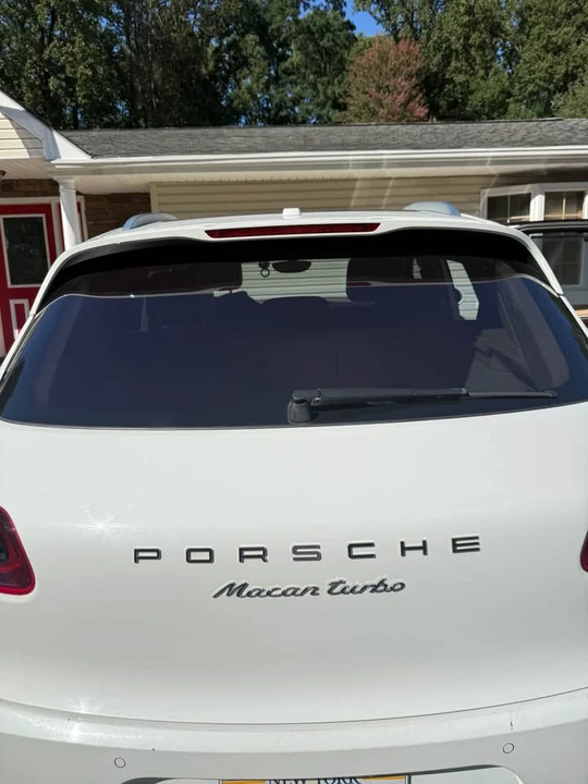 2015 Porsche Macan Turbo - Image 2 of 7