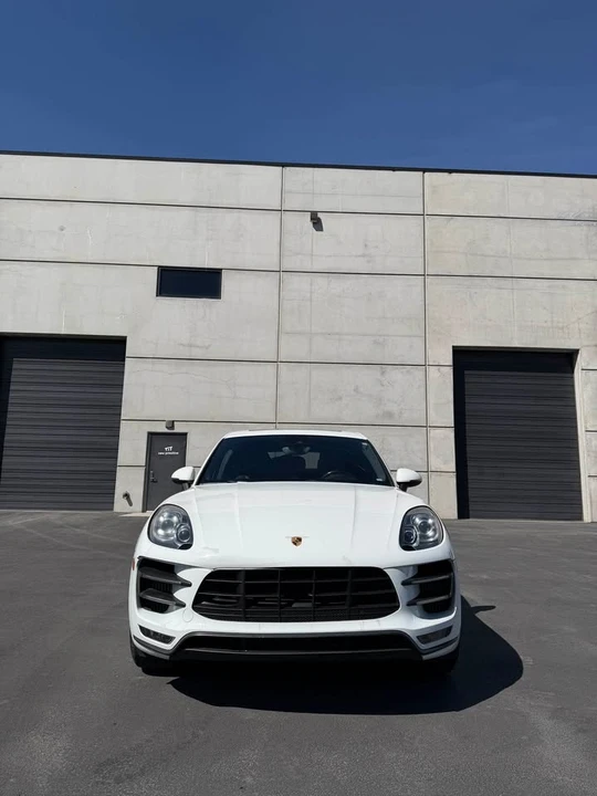 2015 Porsche Macan Turbo - Image 8 of 13