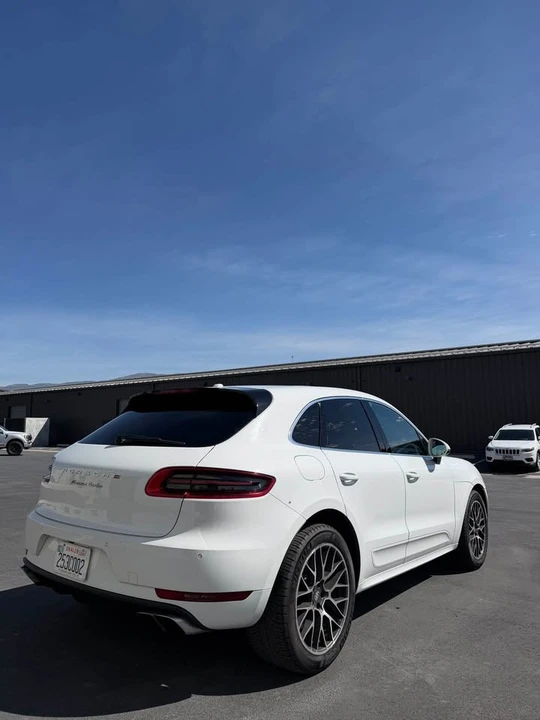 2015 Porsche Macan Turbo - Image 5 of 13