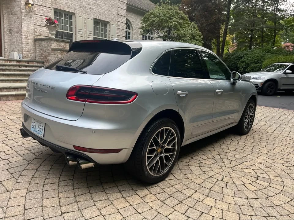 2015 Porsche Macan Turbo - Image 3 of 14