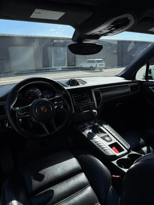 2015 Porsche Macan Turbo - Image 13 of 13