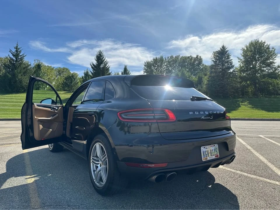 2015 Porsche Macan Turbo - Image 7 of 12