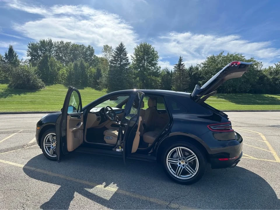 2015 Porsche Macan Turbo - Image 6 of 12