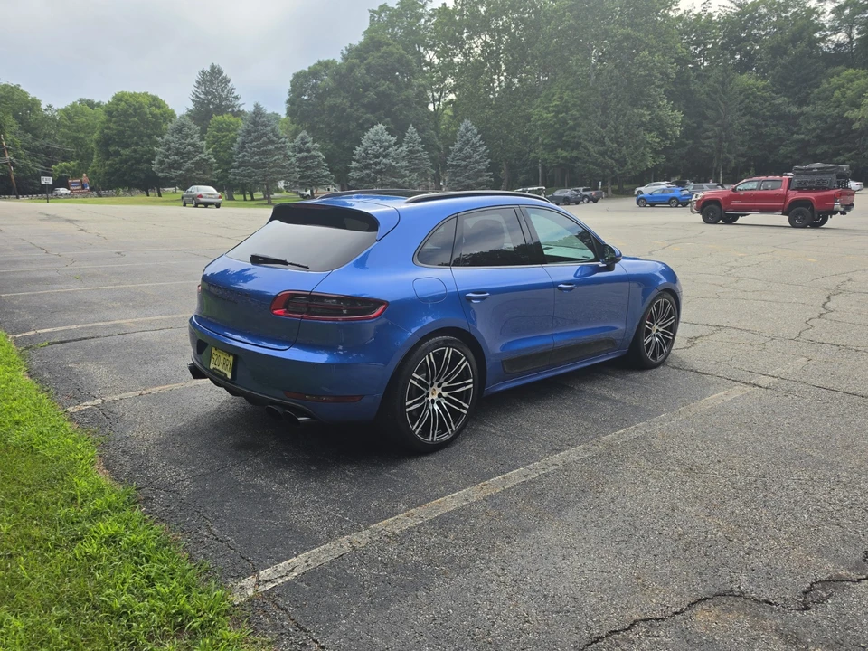 2015 Porsche Macan Turbo - Image 4 of 20