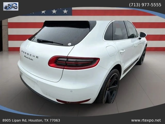 2015 Porsche Macan Turbo - Image 18 of 31