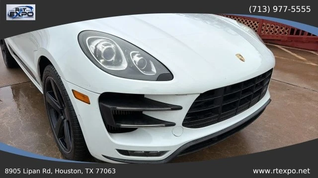 2015 Porsche Macan Turbo - Image 12 of 31