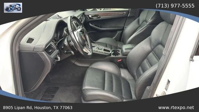 2015 Porsche Macan Turbo - Image 21 of 31