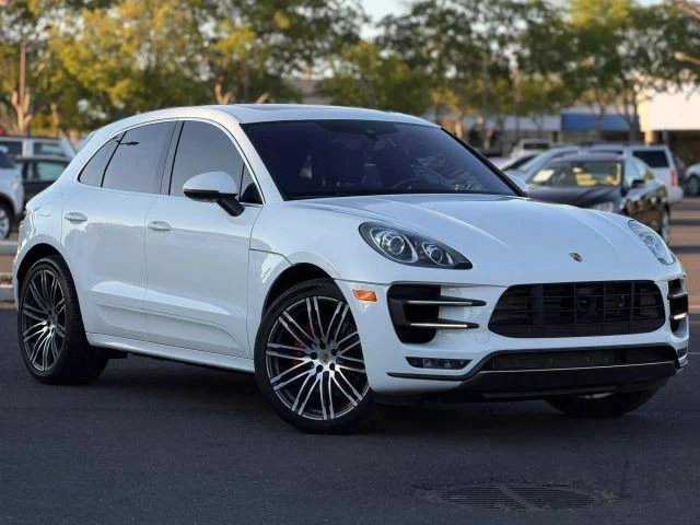 2015 Porsche Macan Turbo - Image 2 of 21