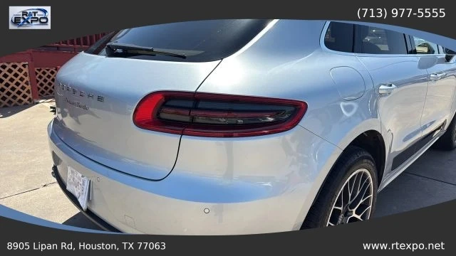 2015 Porsche Macan Turbo - Image 19 of 31