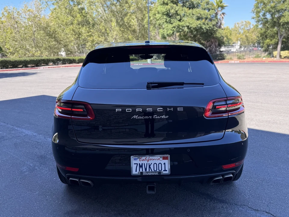 2015 Porsche Macan Turbo - Image 5 of 31
