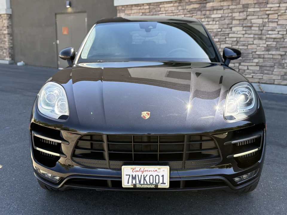 2015 Porsche Macan Turbo - Image 9 of 31