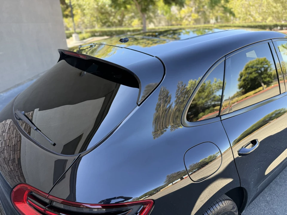 2015 Porsche Macan Turbo - Image 22 of 31