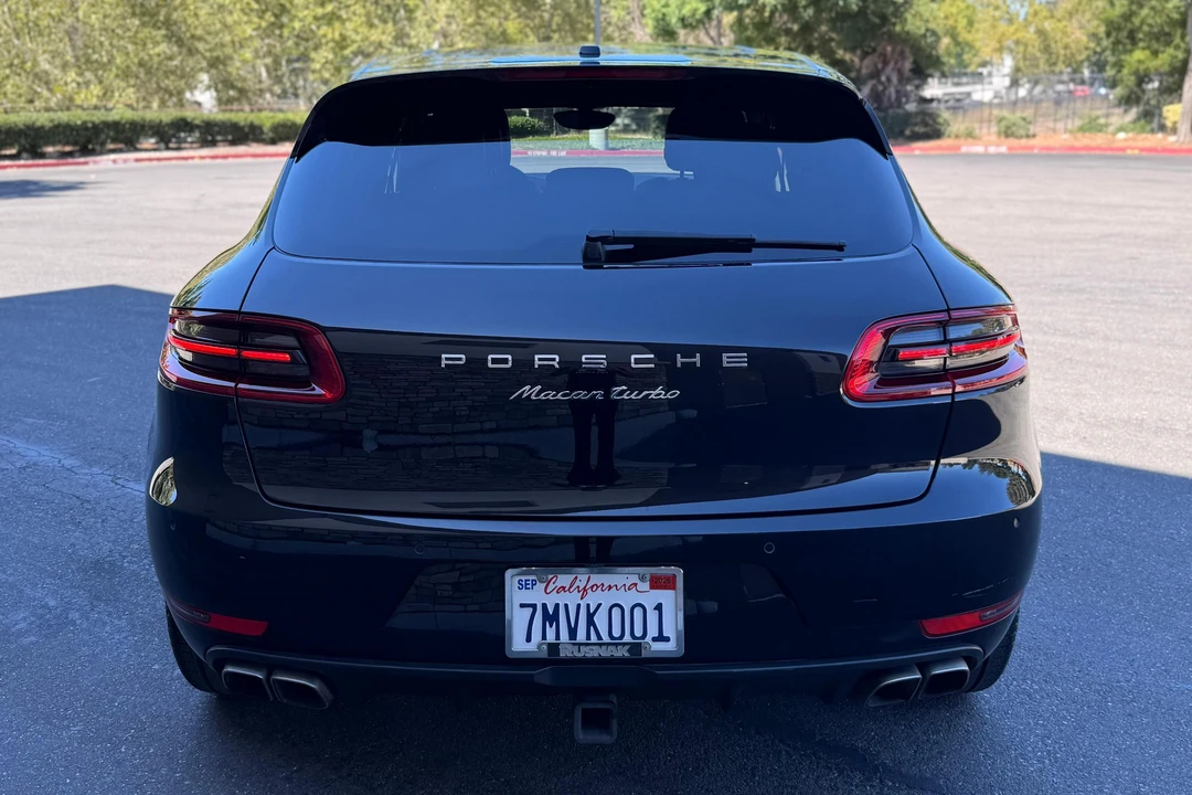 2015 Porsche Macan Turbo - Image 5 of 31