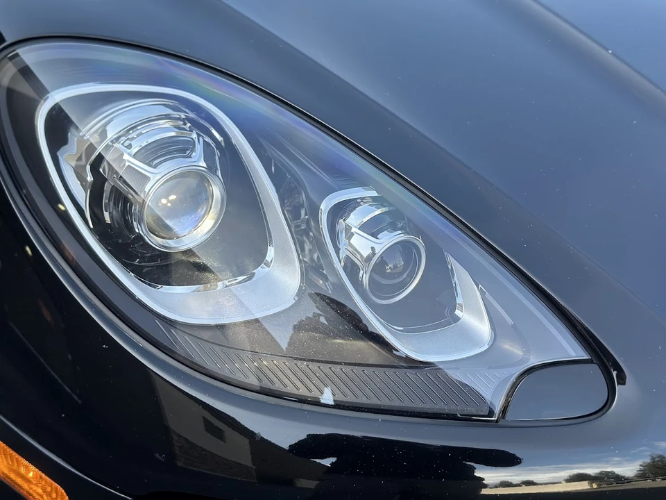 2015 Porsche Macan Turbo - Image 10 of 31