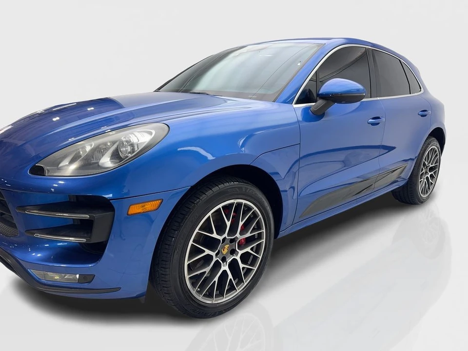 2015 Porsche Macan Turbo - Image 11 of 21