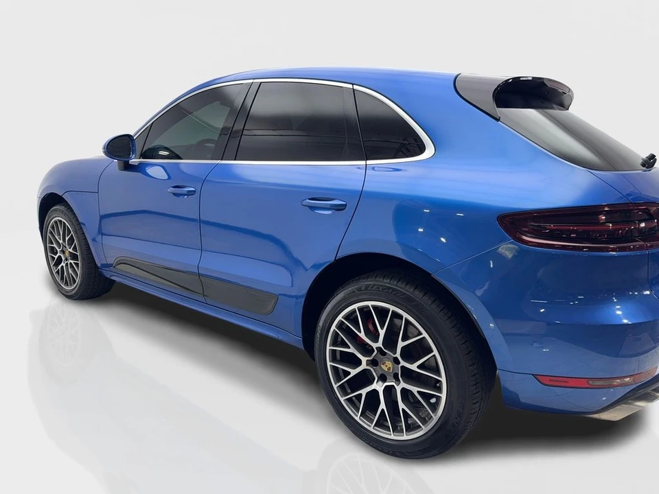 2015 Porsche Macan Turbo - Image 14 of 31