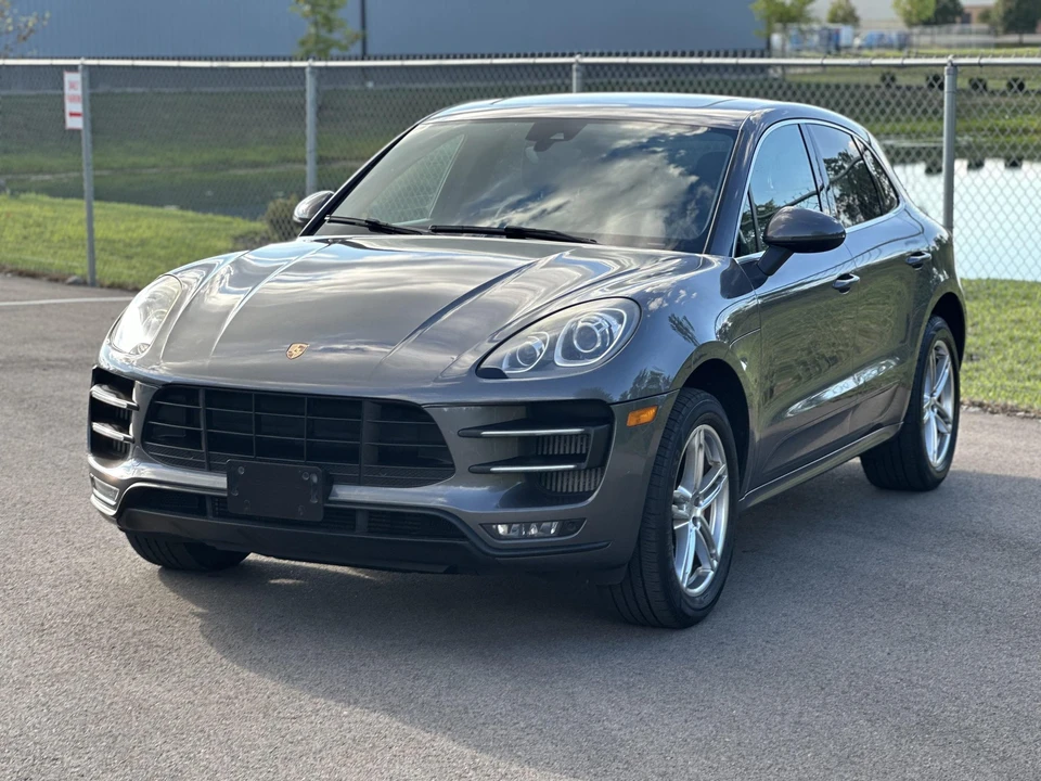 2015 Porsche Macan Turbo - Image 3 of 31