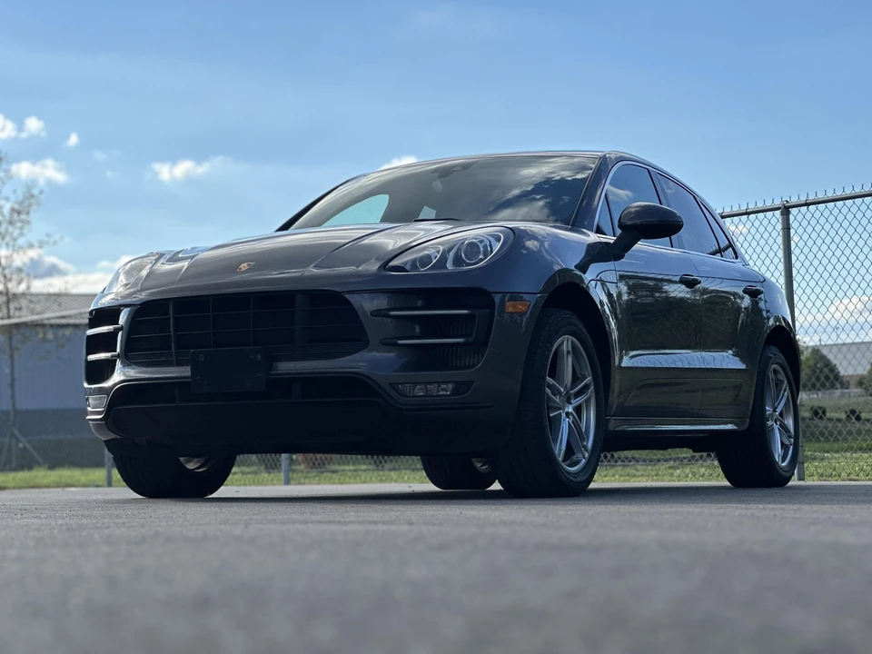 2015 Porsche Macan Turbo - Image 4 of 31