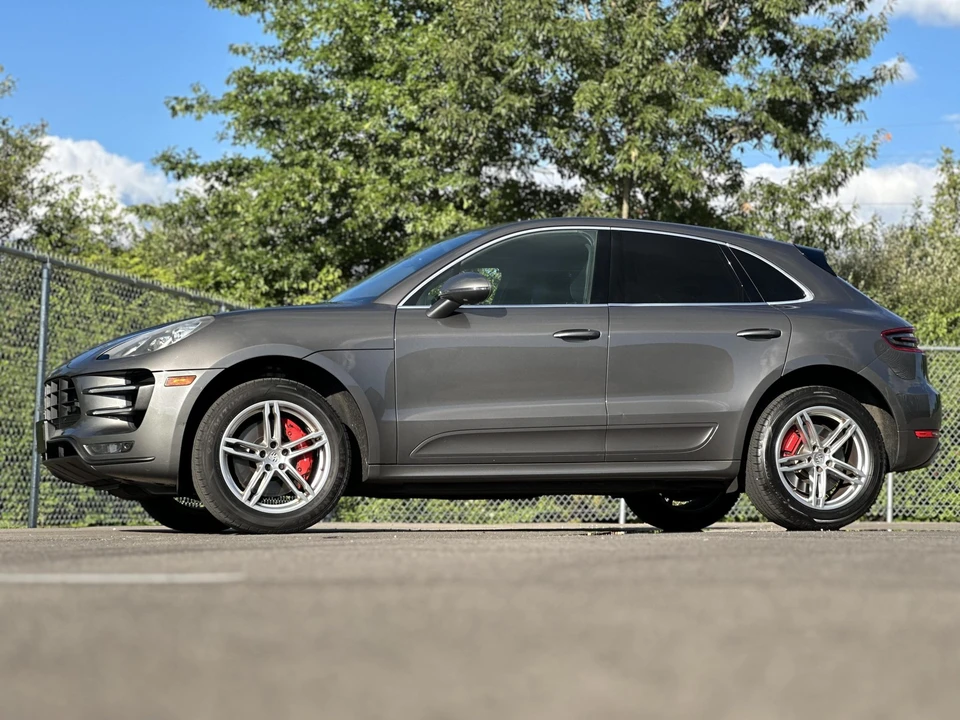 2015 Porsche Macan Turbo - Image 5 of 31