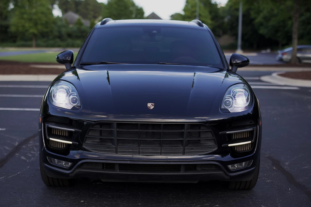2015 Porsche Macan Turbo - Image 6 of 31