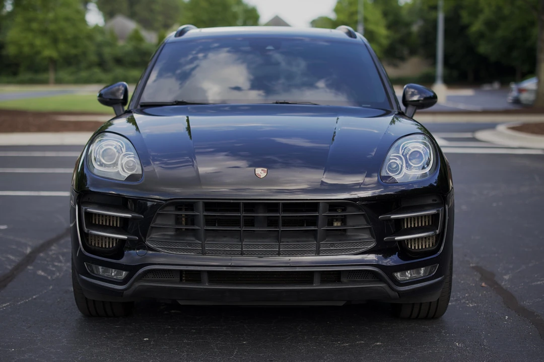 2015 Porsche Macan Turbo - Image 8 of 31