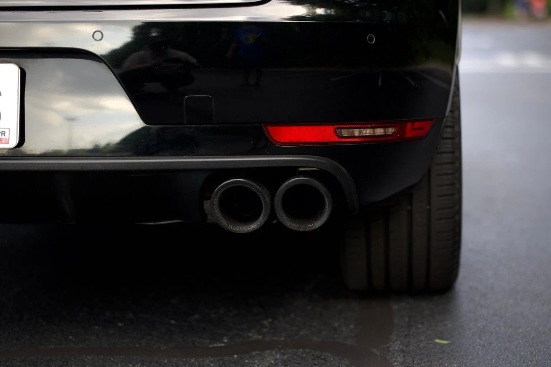 2015 Porsche Macan Turbo - Image 27 of 31