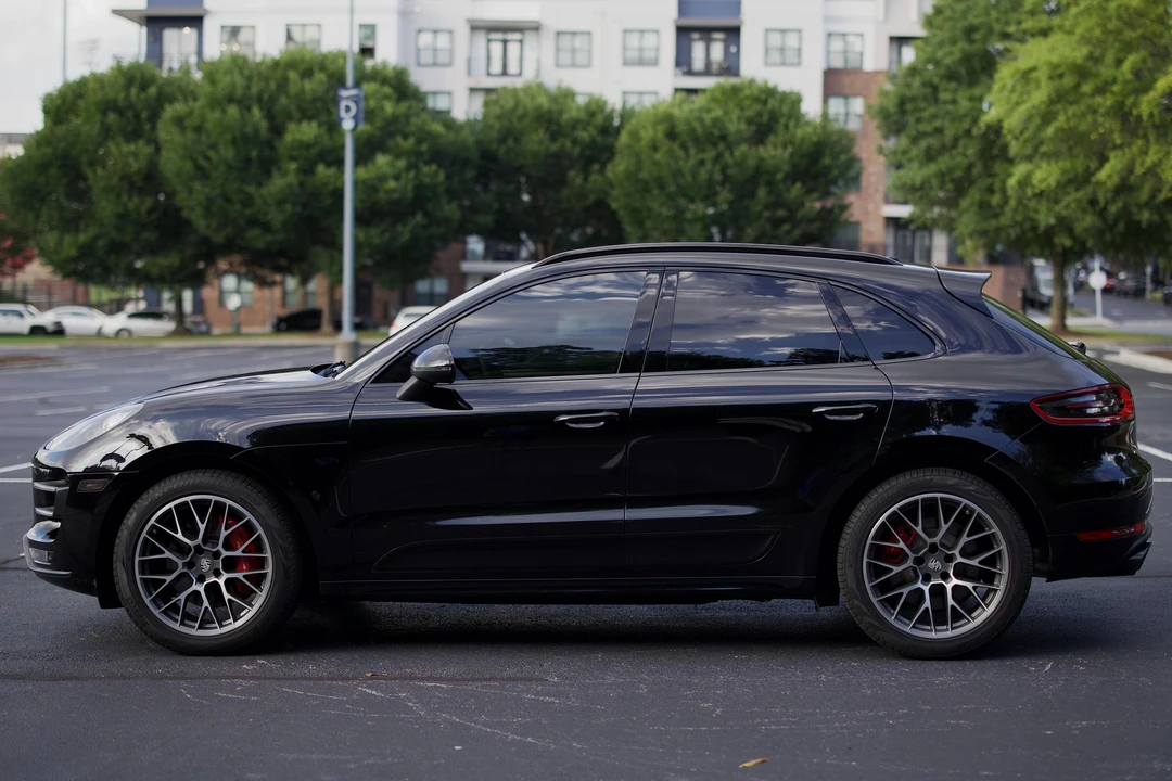 2015 Porsche Macan Turbo - Image 3 of 31