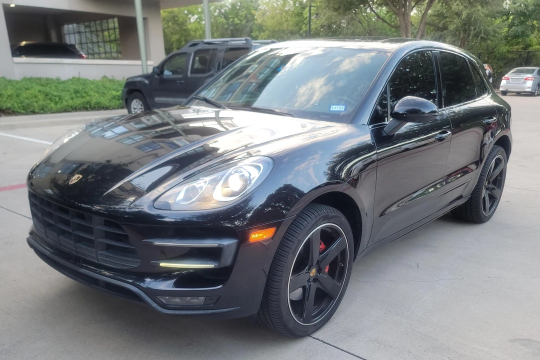 2015 Porsche Macan Turbo - Image 8 of 31