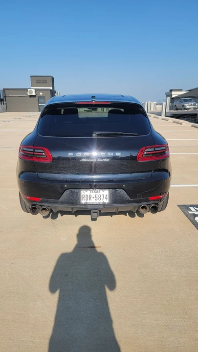2015 Porsche Macan Turbo - Image 8 of 31