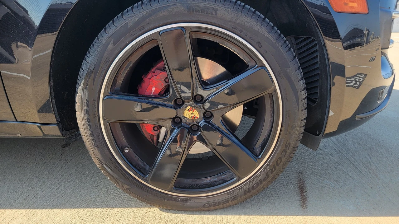 2015 Porsche Macan Turbo - Image 19 of 31