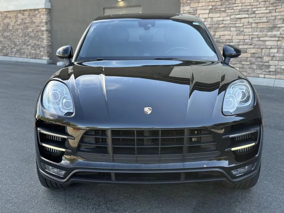 2015 Porsche Macan Turbo - Image 4 of 31