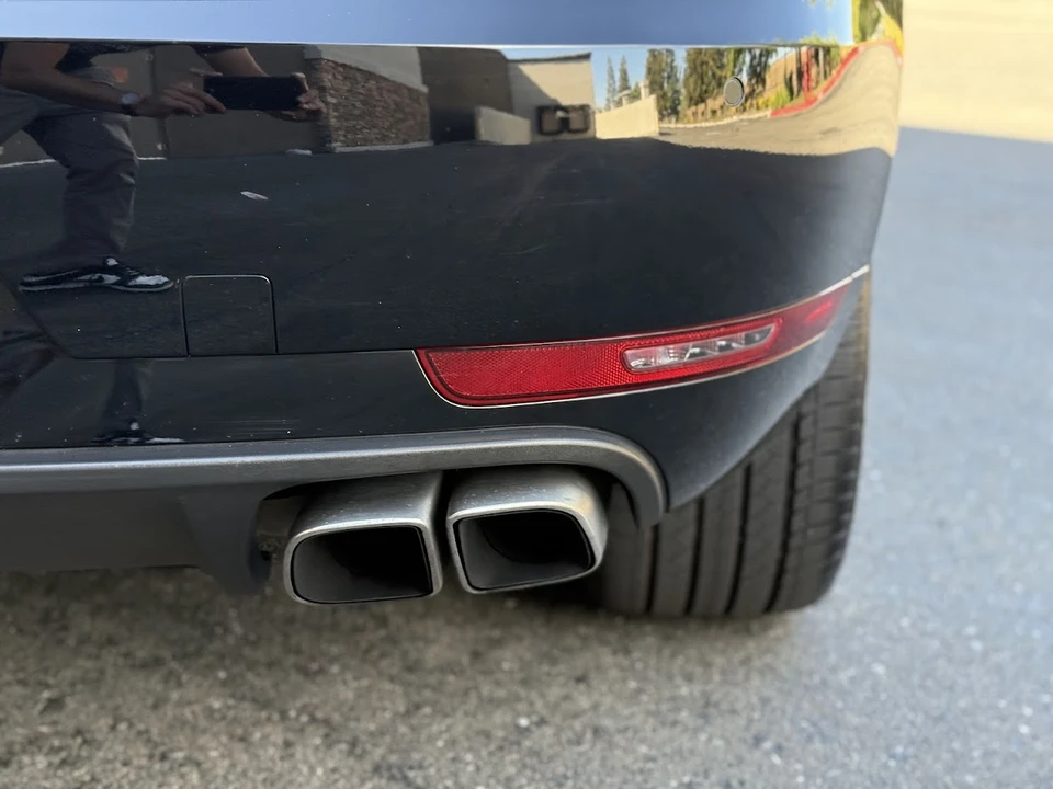 2015 Porsche Macan Turbo - Image 25 of 31