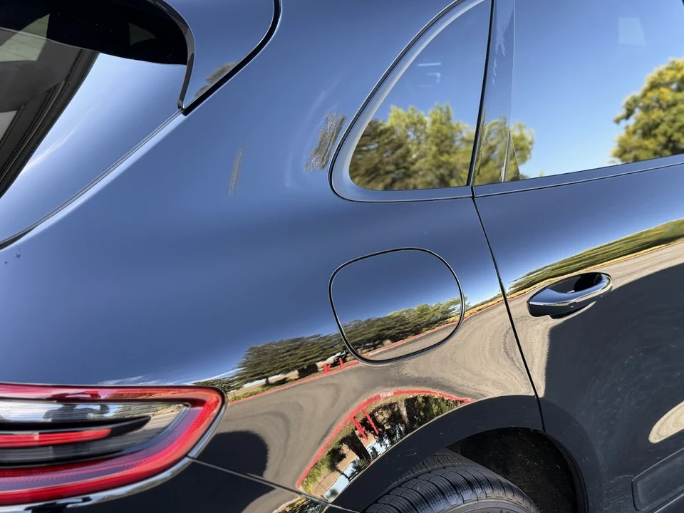 2015 Porsche Macan Turbo - Image 22 of 31