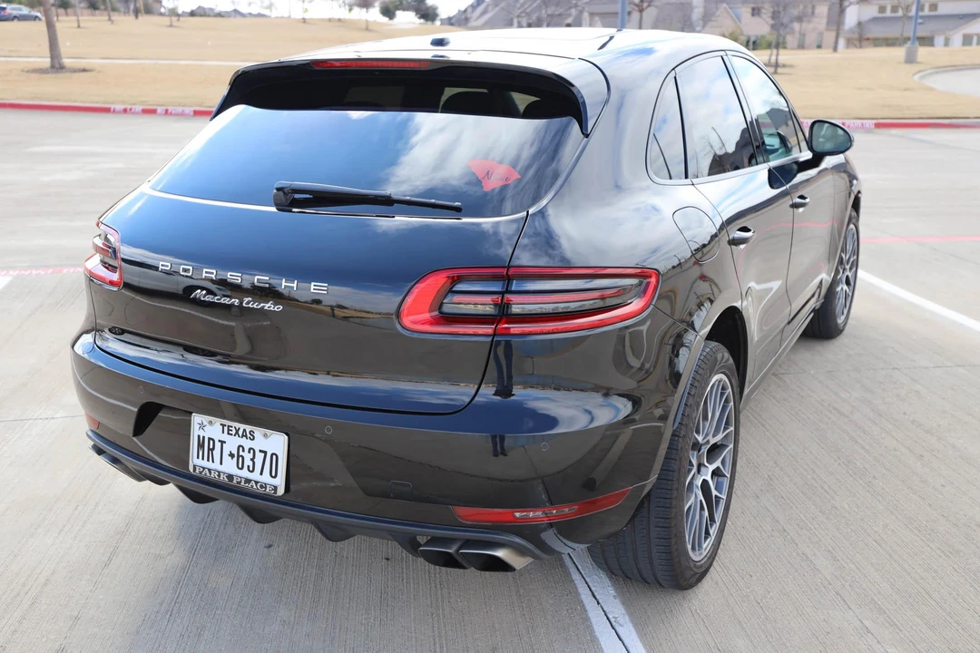 2015 Porsche Macan Turbo - Image 3 of 27
