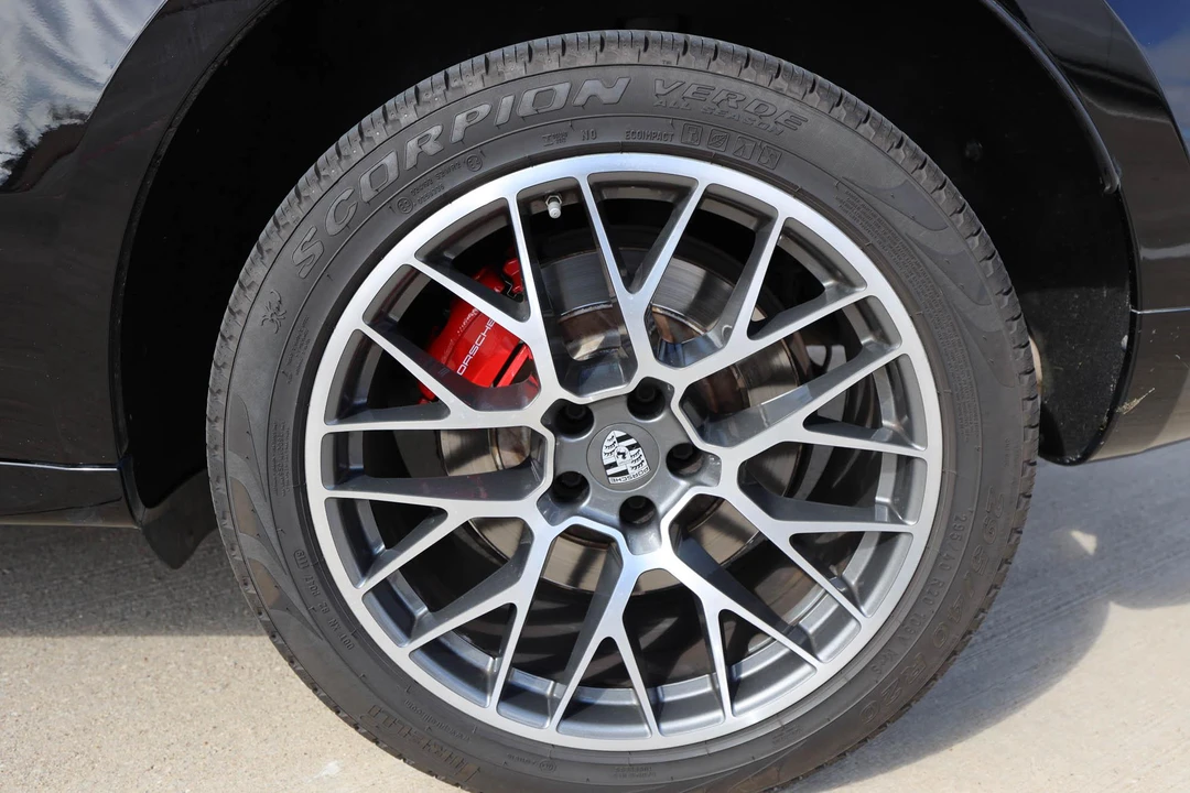 2015 Porsche Macan Turbo - Image 27 of 27