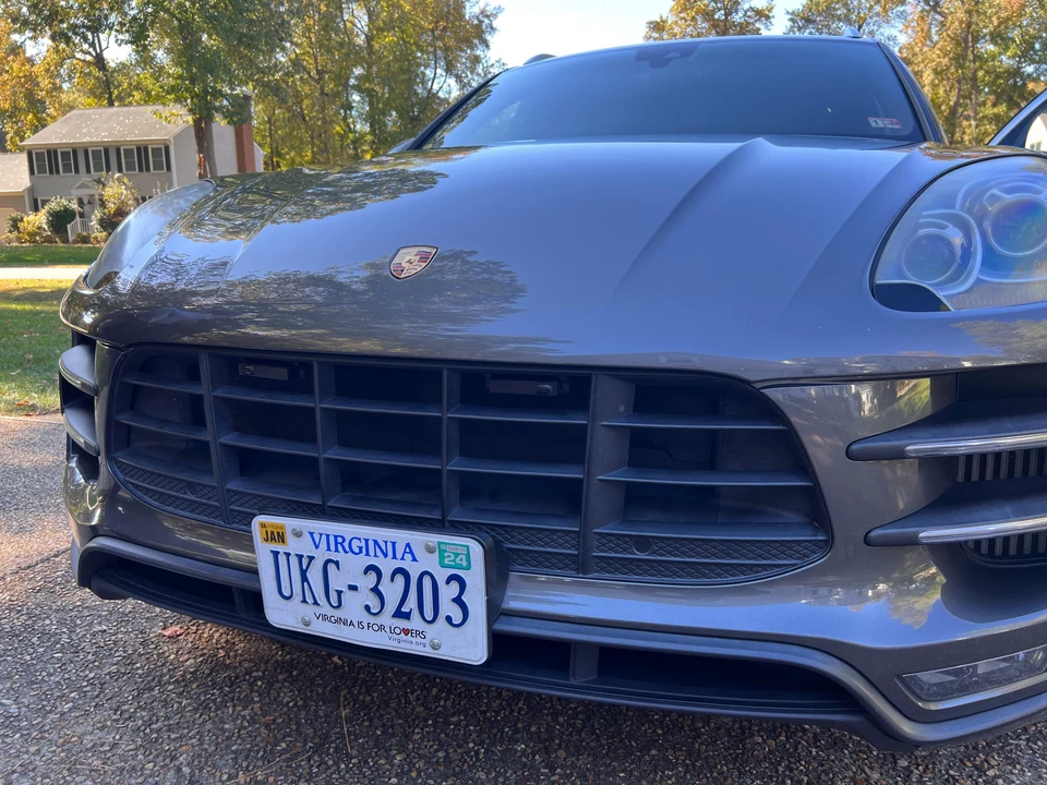 2015 Porsche Macan Turbo - Image 22 of 31
