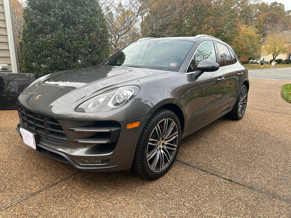 2015 Porsche Macan Turbo - Image 7 of 31