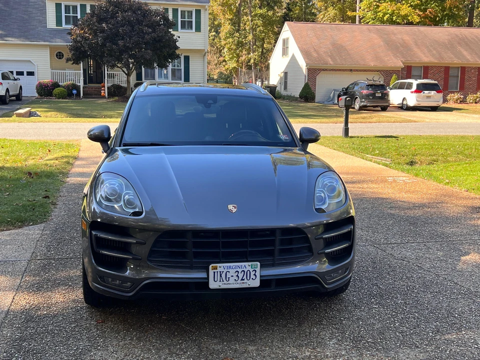 2015 Porsche Macan Turbo - Image 6 of 31