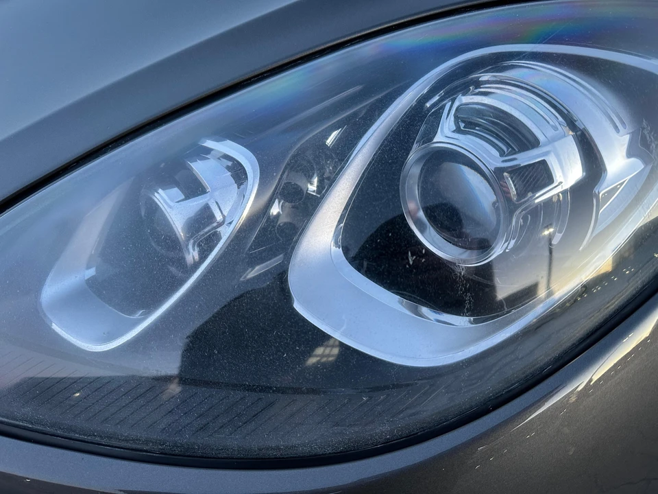 2015 Porsche Macan Turbo - Image 16 of 31