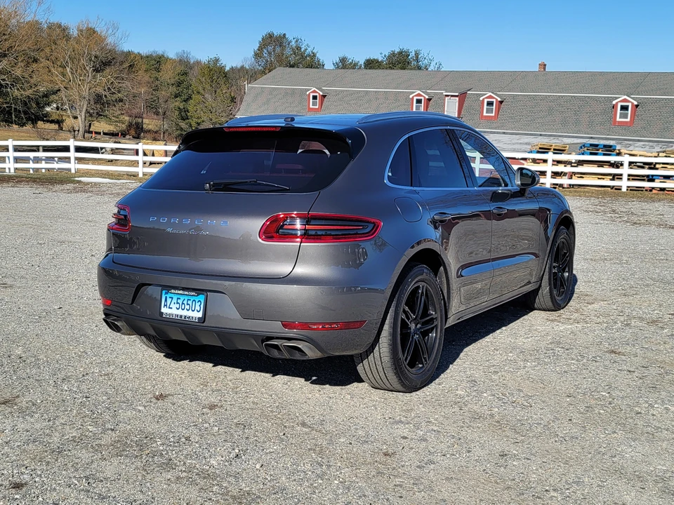 2015 Porsche Macan Turbo - Image 5 of 31
