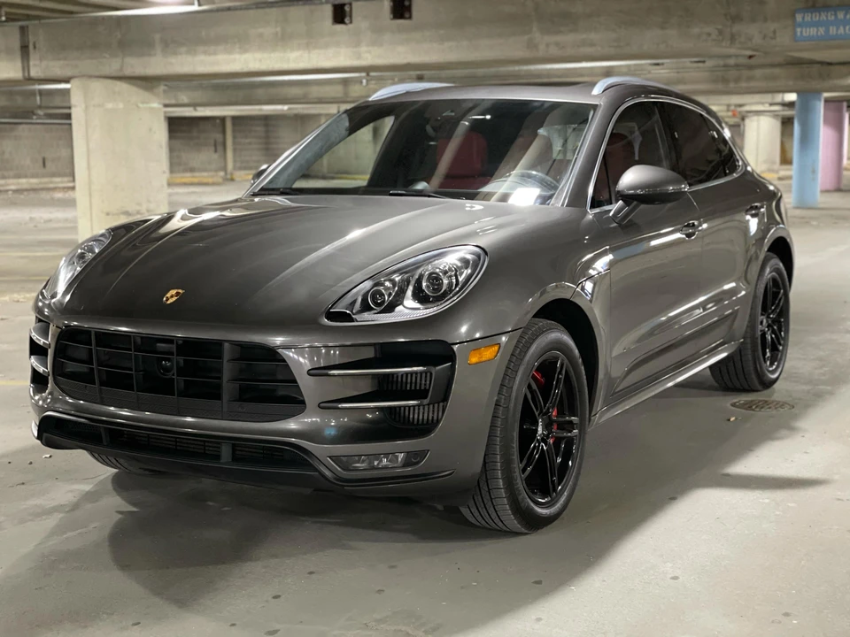 2015 Porsche Macan Turbo - Image 9 of 31