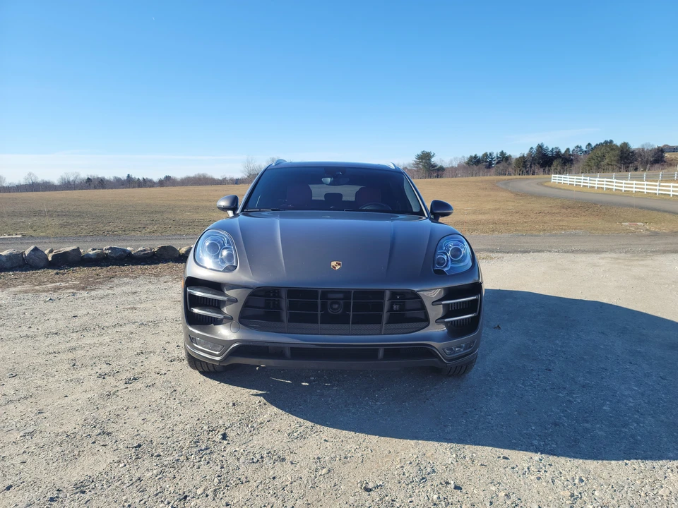 2015 Porsche Macan Turbo - Image 6 of 31
