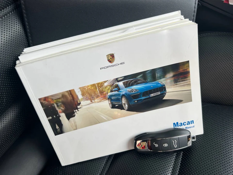 2015 Porsche Macan Turbo - Image 24 of 24