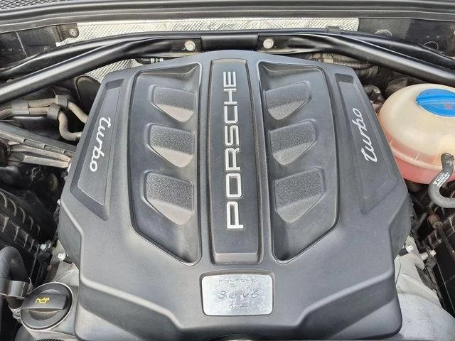 2015 Porsche Macan Turbo - Image 17 of 17